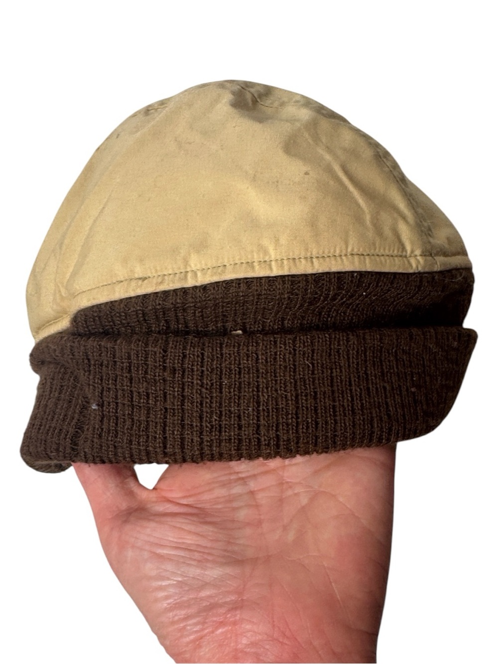 Eddie Bauer Vintage Gortex Ribbed Beanie Hat in Khaki and Dark Brown.